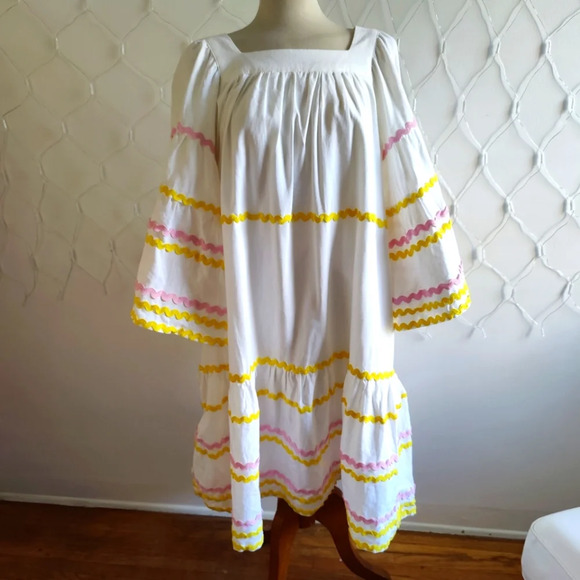 Ethnic Dress • White • Pink & Yellow • Size Small/Medium - Picture 1 of 5